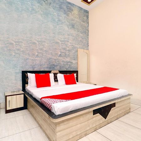 Bhiwāni Hotel O Pushp Vatika מראה חיצוני תמונה